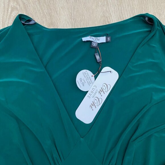 NWT Chi Chi Mini Bodycon Dress V Neck Split Sleeve Stretch Green Womens Size 18 - Picture 11 of 13